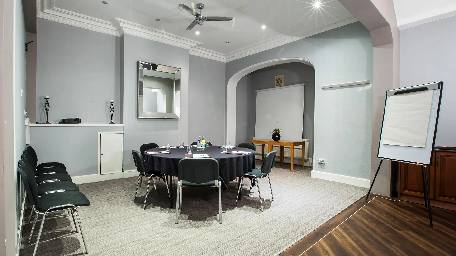 Muthu Westcliff Hotel Southend-on-Sea 3*,