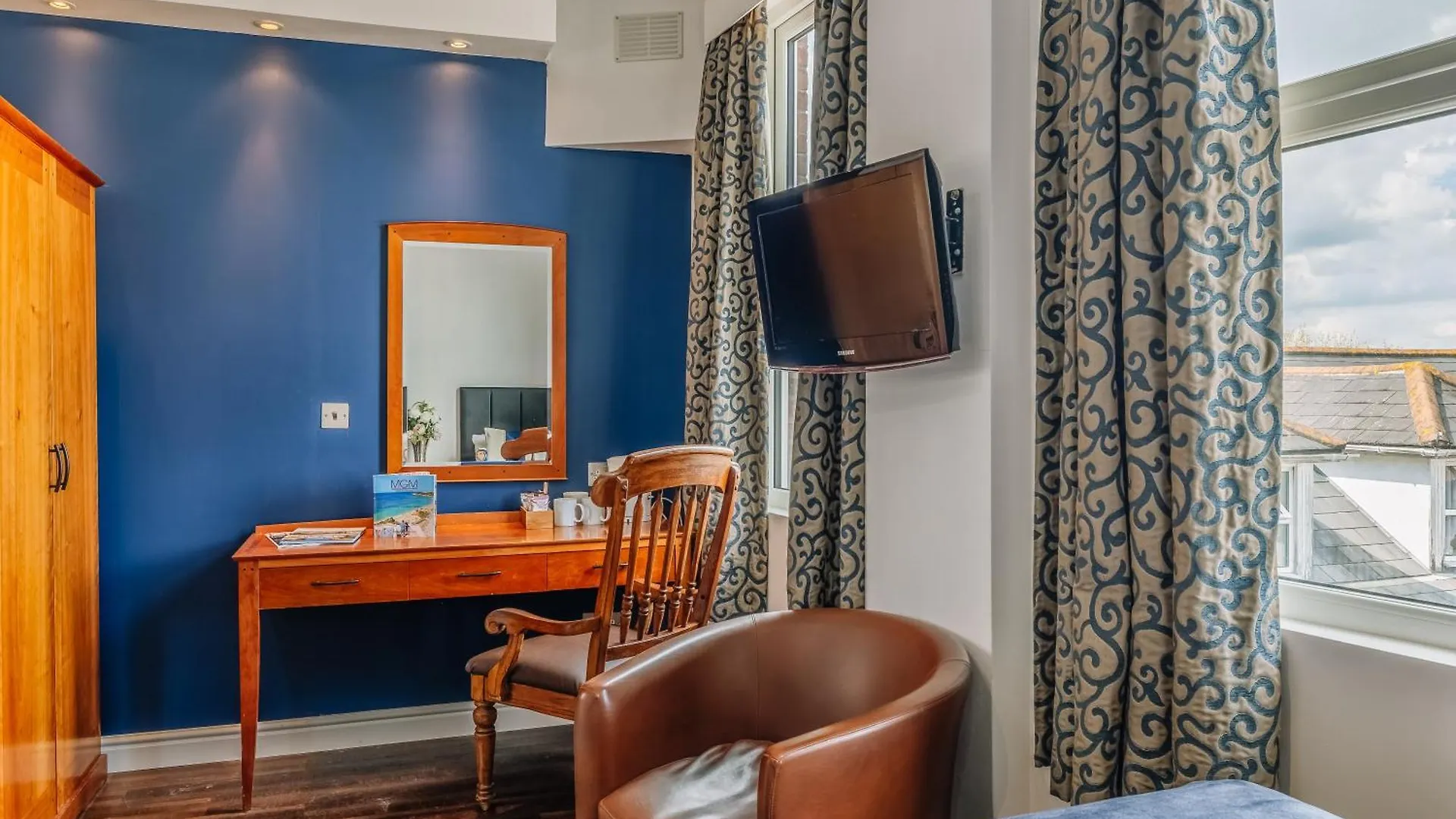 ***  Muthu Westcliff Hotel Southend-on-Sea United Kingdom